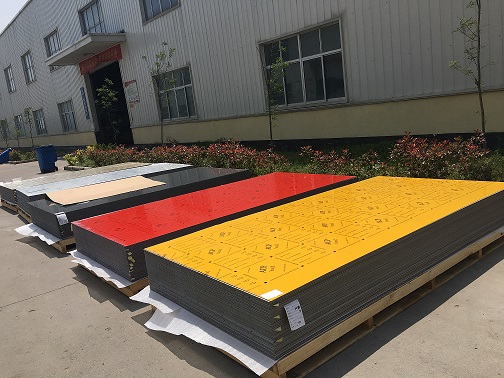 UV Printing on Aluminum Composite Panels: Revolutionizing Modern Signage and Design