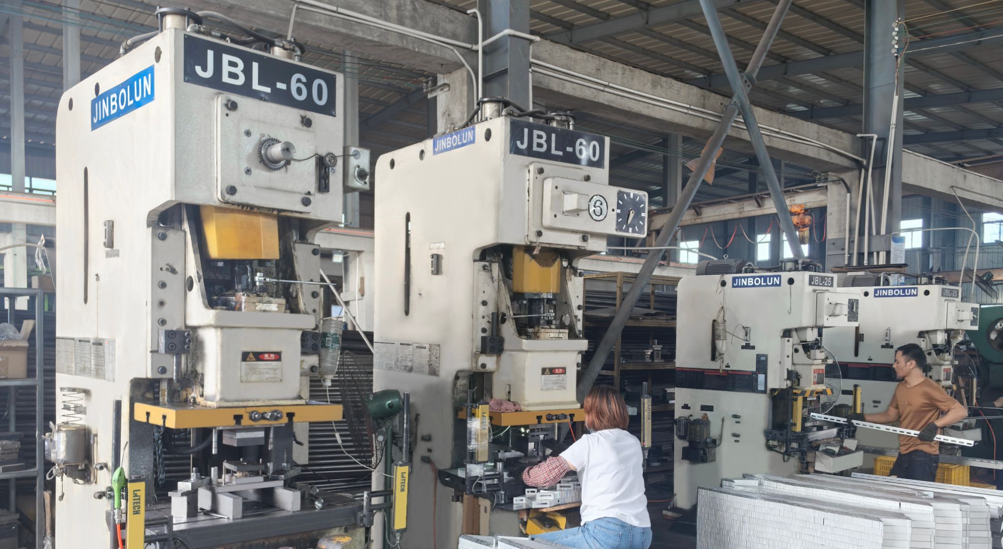 Unveiling China's Premier Solar Carport Mounting System Factory: Optimizing Search Intent, Semantic Clustering, and Generative AI for Enhanced CTR and GEO Targeting